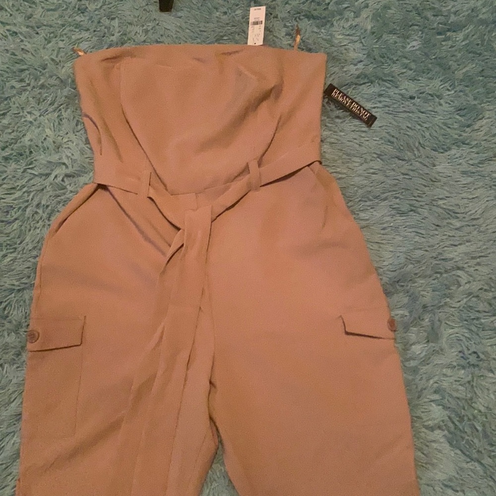 No sleeve romper